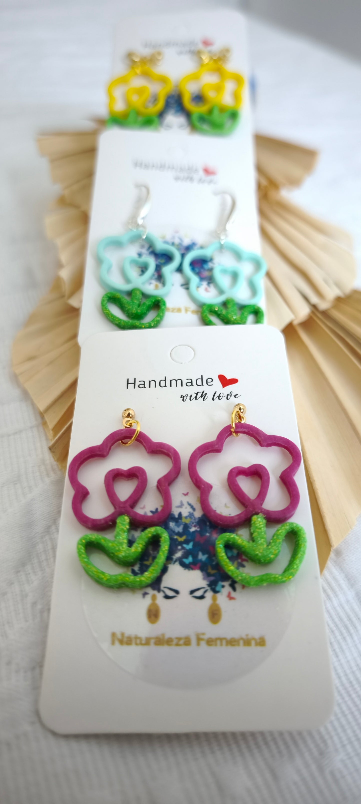 Modelo Amor Genuino Fucsia