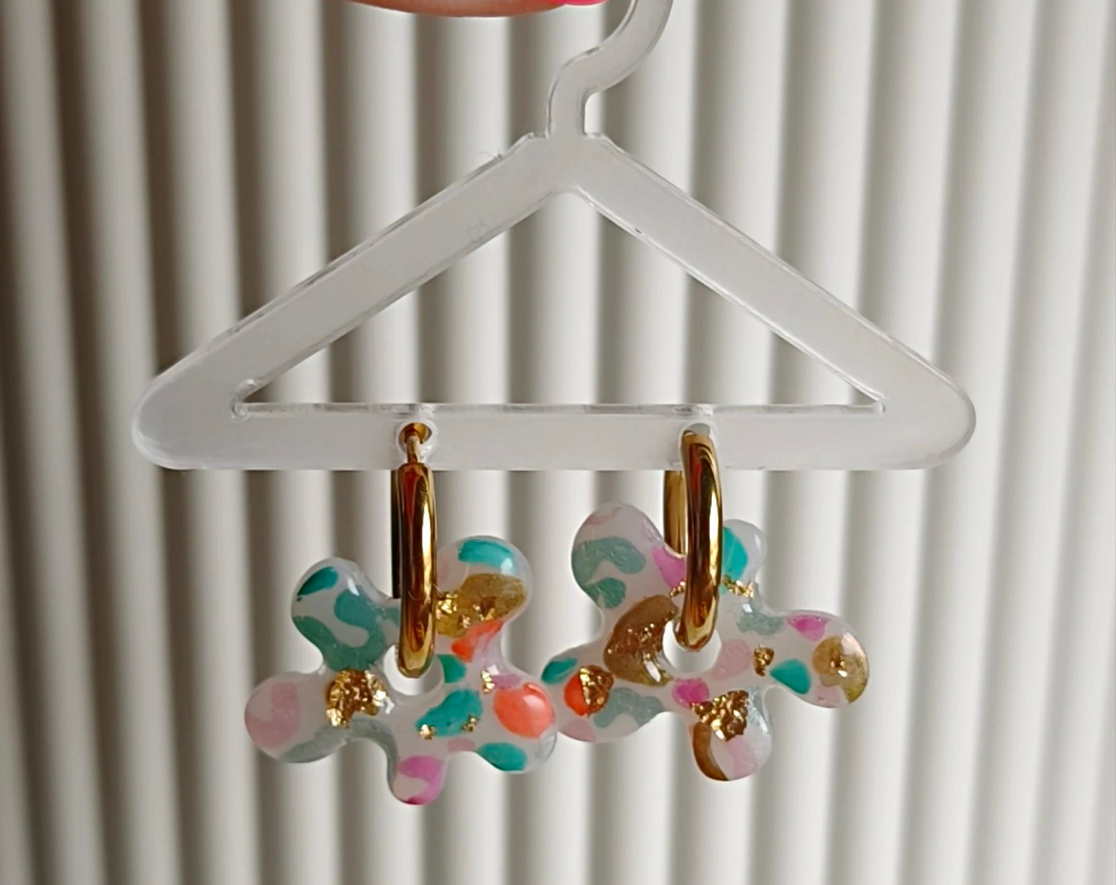 Pendientes Aros Con Flor Abstracta Colección Oasis